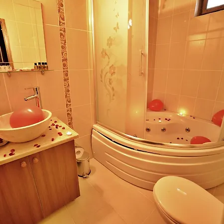 Valley Cave Bed & Breakfast 3*