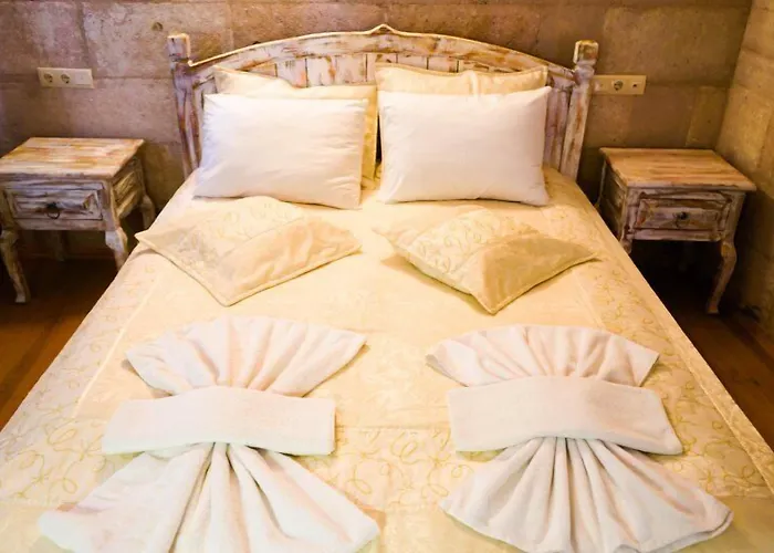 فندق مبيت وإفطار Valley Cave 3*